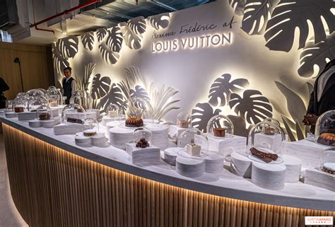 lv coffee shop paris|Café Maxime Frédéric at Louis Vuitton .